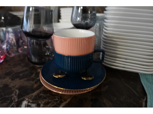 Partij servies - afbeelding 13 van  15