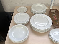 Partij servies - afbeelding 2 van  7