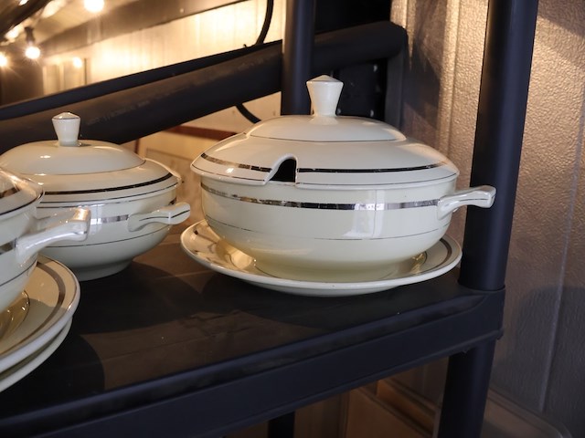 Partij servies - afbeelding 8 van  9