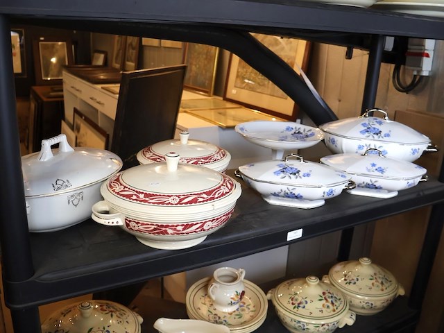 Partij servies - afbeelding 1 van  5