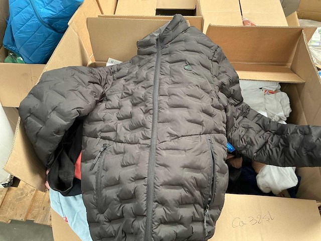 Partij shorten, polo’s, tanktops en t-shirts - afbeelding 2 van  10