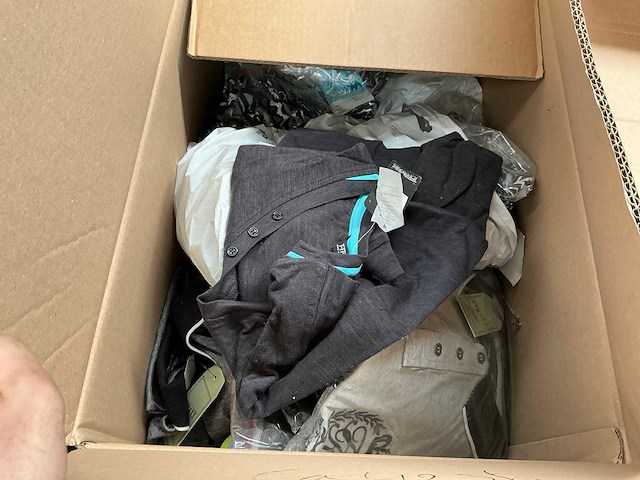 Partij shorten, polo’s, tanktops en t-shirts - afbeelding 6 van  10