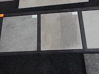 Partij showroom tegels - afbeelding 2 van  24