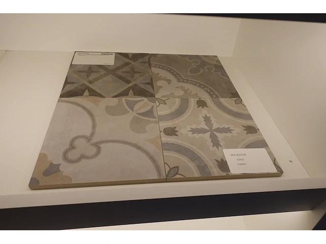 Partij showroom tegels - afbeelding 9 van  9