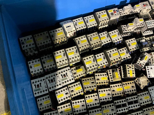 Partij siemens contactors - afbeelding 3 van  8