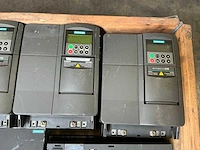 Partij siemens frequentieregelaars en plc modules - afbeelding 6 van  13