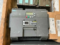 Partij siemens frequentieregelaars en plc modules - afbeelding 12 van  13