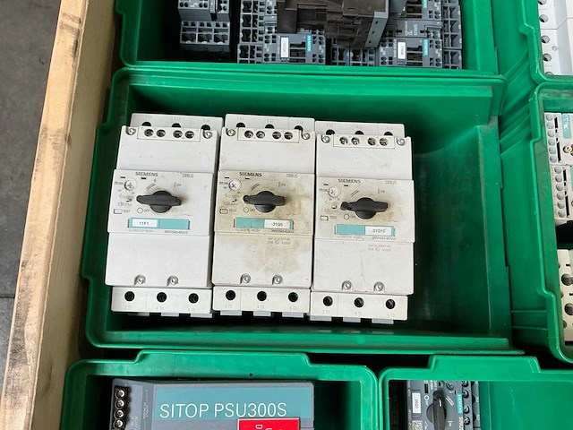 Partij siemens industriële elektrische componenten - afbeelding 4 van  13