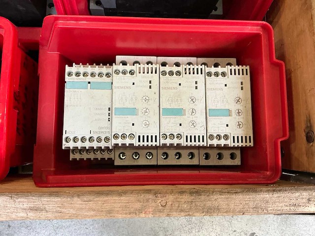 Partij siemens industriële elektrische componenten - afbeelding 7 van  16