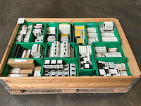 Partij siemens industriële elektrische componenten