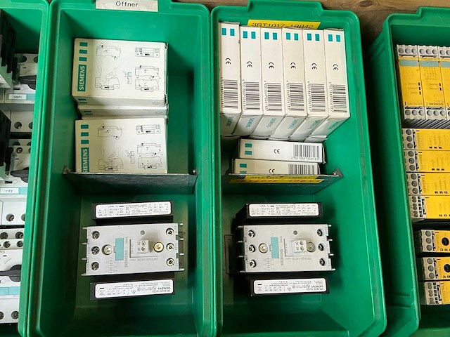 Partij siemens industriële elektrische componenten - afbeelding 9 van  12