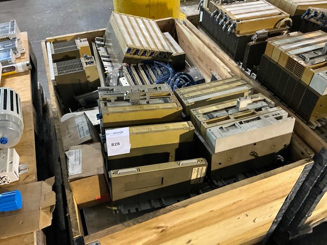 Partij siemens s5 plc-modules - afbeelding 1 van  6