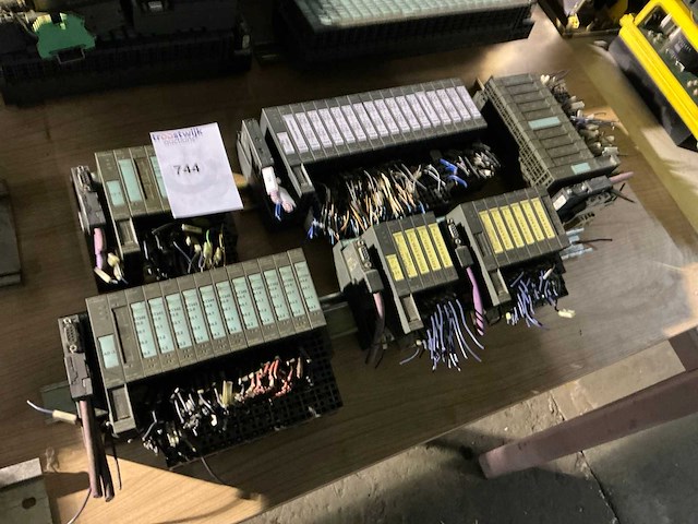 Partij siemens s7 plc-modules - afbeelding 1 van  6