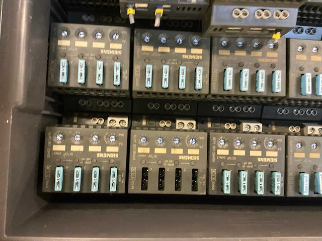 Partij siemens simatic modules - afbeelding 11 van  11