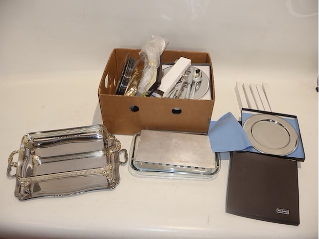 Partij sierborden en schalen - afbeelding 1 van  5