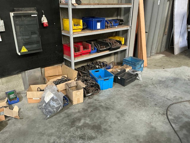 Partij sierhekwerk onderdelen - afbeelding 1 van  8