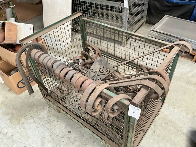 Partij sierhekwerk onderdelen - afbeelding 1 van  6