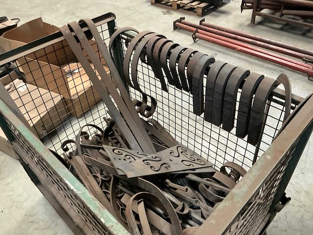 Partij sierhekwerk onderdelen - afbeelding 6 van  6