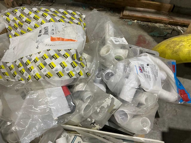 Partij sifons en afvoeren - afbeelding 6 van  8