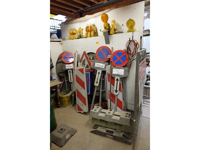 Partij signalisatie - afbeelding 1 van  4