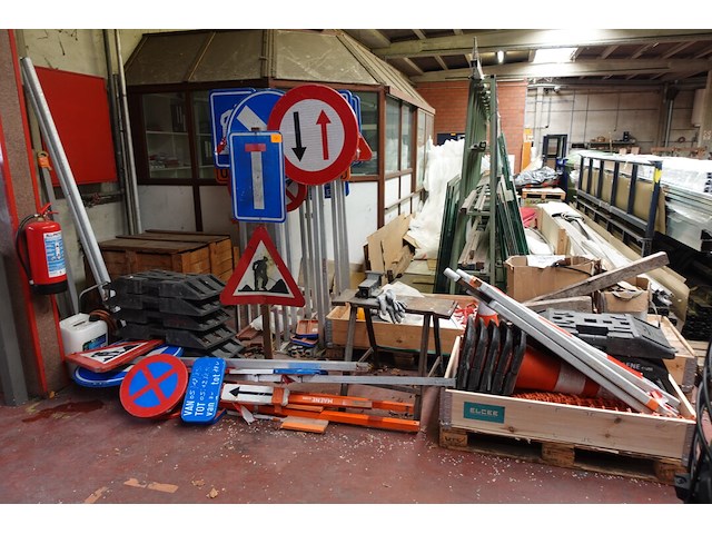 Partij signalisatie - afbeelding 1 van  7