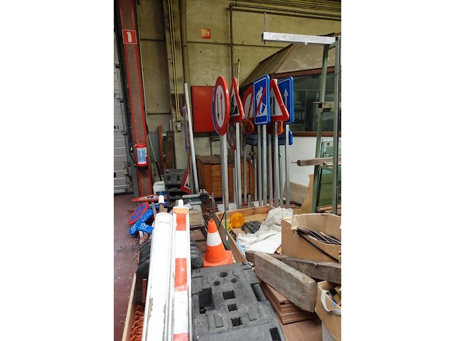 Partij signalisatie - afbeelding 7 van  7