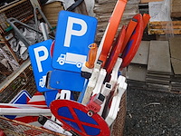 Partij signalisatieborden - afbeelding 2 van  4
