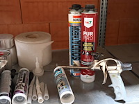 Partij silicone & bevestiging - afbeelding 2 van  4