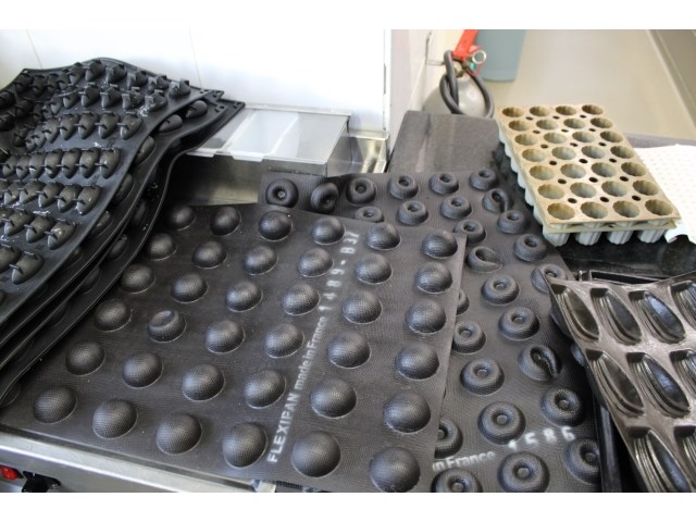 Partij siliconen bakvormen - afbeelding 3 van  7