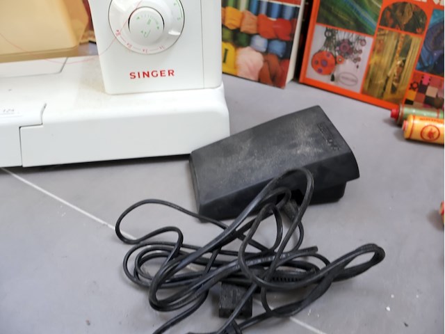 Partij singer naaimachine - afbeelding 7 van  10