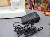 Partij singer naaimachine - afbeelding 7 van  10