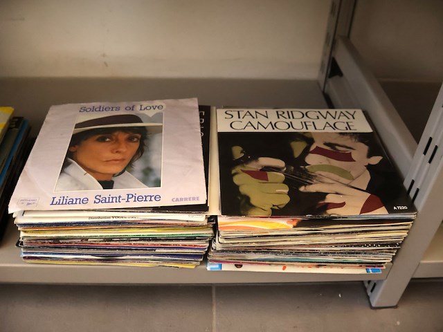 Partij singles - afbeelding 2 van  8