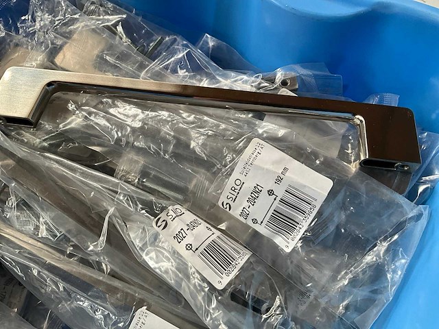 Partij siro diverse metalen meubelgrepen - afbeelding 5 van  7