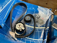 Partij skf motor-onderdelen - afbeelding 2 van  8