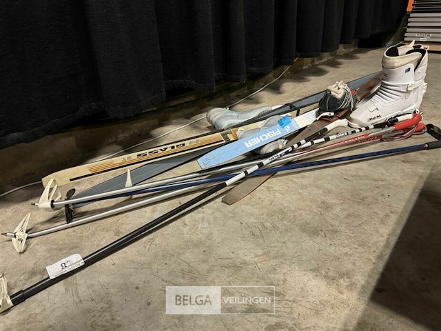 Partij skimateriaal - afbeelding 3 van  4