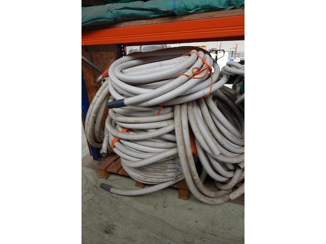 Partij slangen & buizen - afbeelding 8 van  18