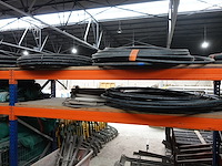 Partij slangen & buizen - afbeelding 11 van  18