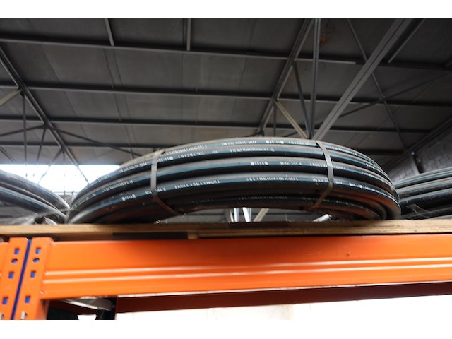 Partij slangen & buizen - afbeelding 13 van  18