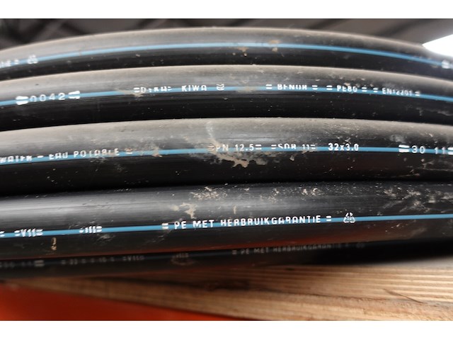 Partij slangen & buizen - afbeelding 14 van  18