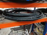 Partij slangen & buizen - afbeelding 16 van  18