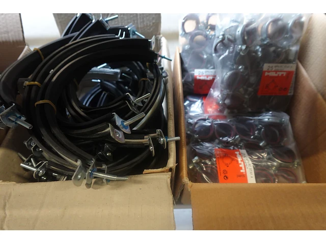 Partij slangklemmen hilti - afbeelding 2 van  3