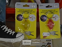 Partij sleutelhangers en ringen - afbeelding 3 van  4