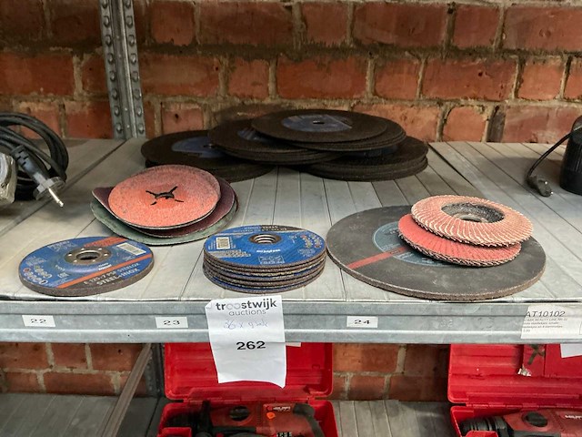 Partij slijp en schuurschijven - afbeelding 1 van  6