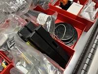 Partij sloten, deuronderdelen en spanmateriaal - afbeelding 7 van  57