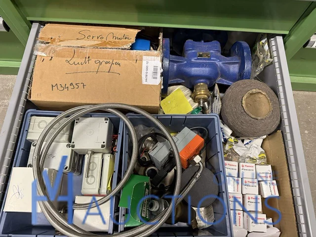 Partij sloten, deuronderdelen en spanmateriaal - afbeelding 12 van  57