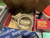 Partij sloten, deuronderdelen en spanmateriaal - afbeelding 32 van  57