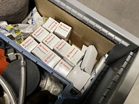 Partij sloten, deuronderdelen en spanmateriaal - afbeelding 36 van  57