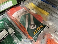 Partij sloten, deuronderdelen en spanmateriaal - afbeelding 40 van  57