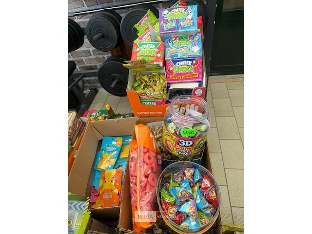 Partij snoep - afbeelding 6 van  12