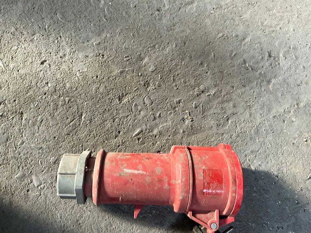 Partij snoeren en stopcontacten - afbeelding 3 van  7